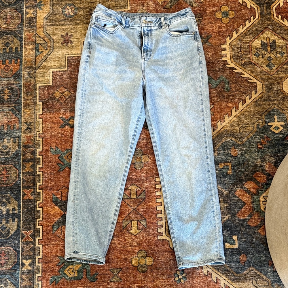 American Eagle Outfitters Light Blue Straight Leg Jeans